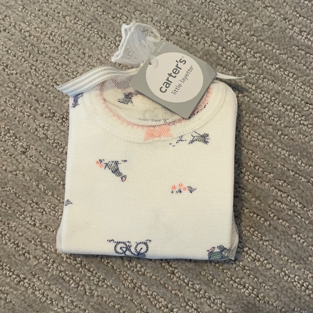 NWT Carter’s baby girl top
